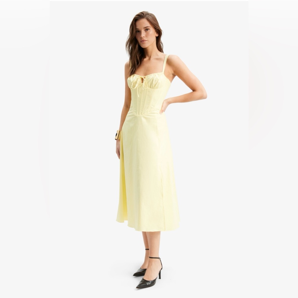 Bardot Midi Dress In Pale Yellow